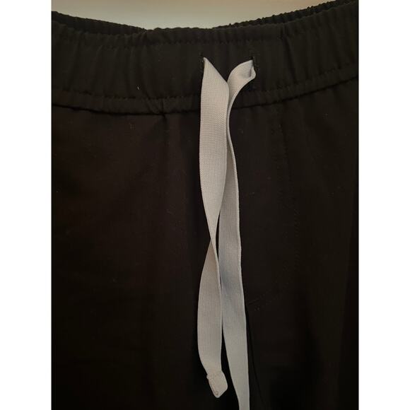 FIGS Women’s Technical Collection XS Black Jogger Scrub Stylish Comfort Pants - Picture 3 of 9